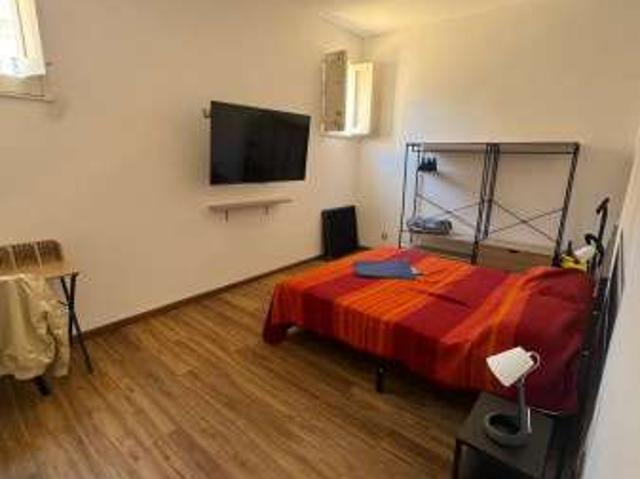 Monolocale arredato con terrazzo Catania