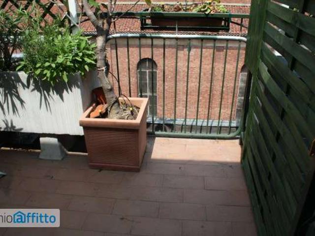 Monolocale arredato con terrazzo Certosa, quarto oggiaro, villa pizzone