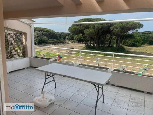 Monolocale arredato con terrazzo Fiumicino
