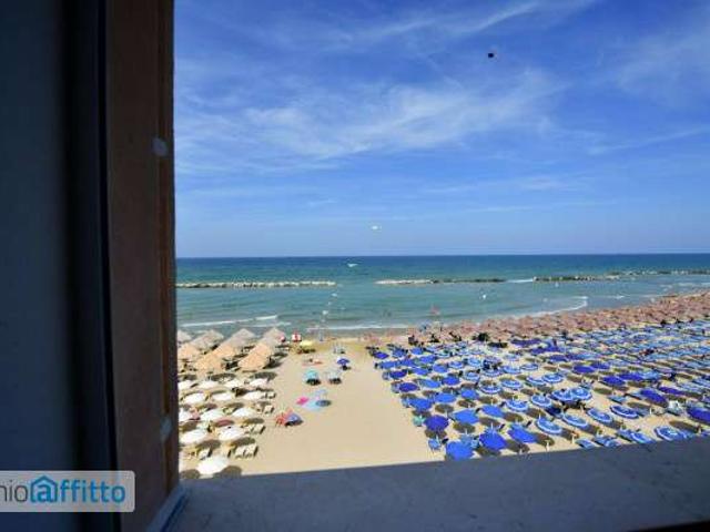 Monolocale arredato con terrazzo Lido riccio