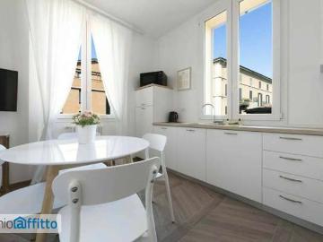 Monolocale arredato con terrazzo Murri