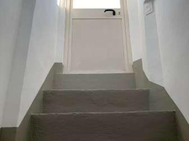 Monolocale arredato con terrazzo Perugia