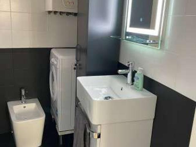 Monolocale arredato con terrazzo Pesaro