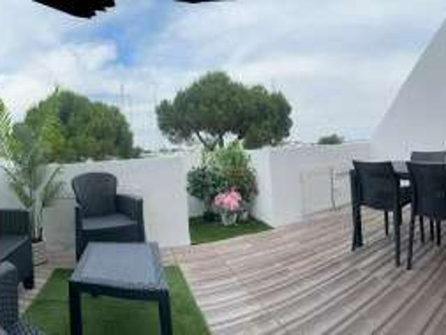 Monolocale arredato con terrazzo Porto Viro