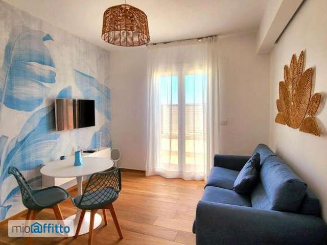 Monolocale arredato con terrazzo Porto d'ascoli