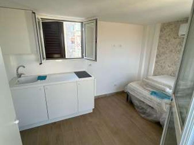 Monolocale arredato con terrazzo Prati, delle vittorie, borgo pio
