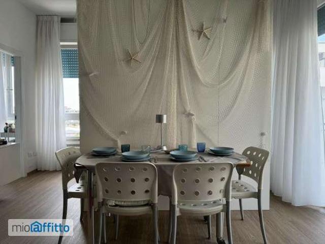 Monolocale arredato con terrazzo Rimini