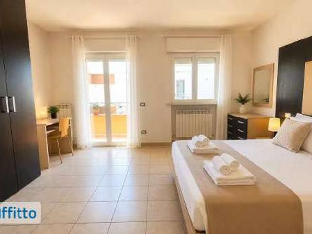 Monolocale arredato con terrazzo Rimini