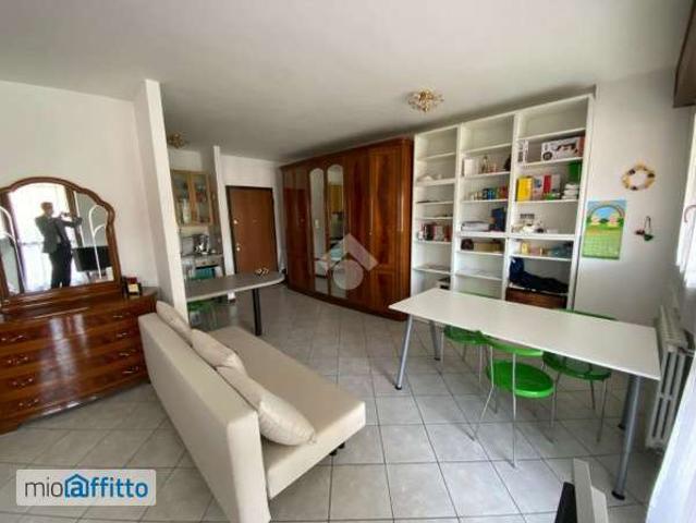 Monolocale arredato con terrazzo San donato