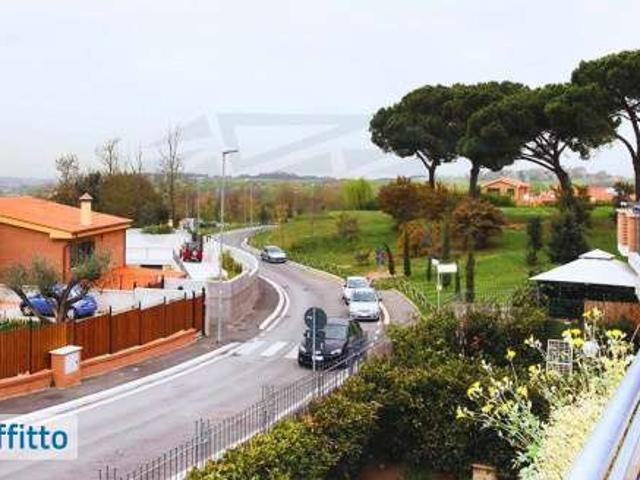 Monolocale arredato con terrazzo Settebagni, salaria