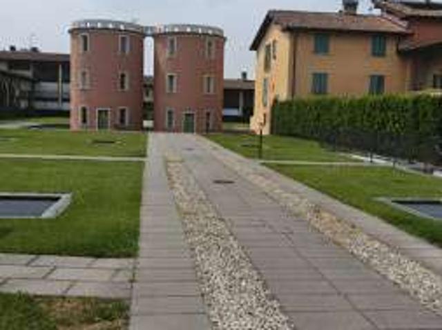 Monolocale arredato con piscina Centro
