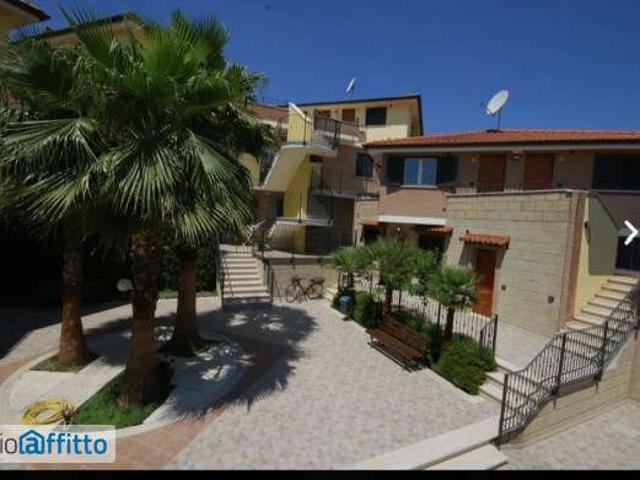 Monolocale arredato con piscina Tortoreto lido