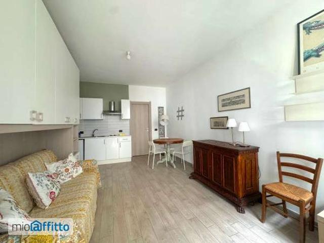 Monolocale arredato De angeli, vercelli, washinghton