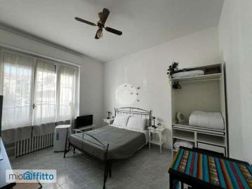 Monolocale arredato De angeli, vercelli, washinghton
