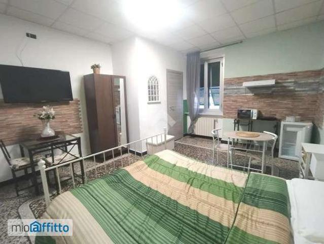 Monolocale arredato Foce