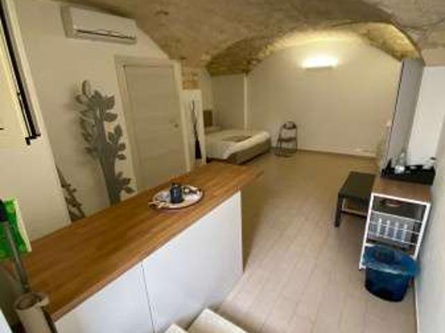 Monolocale arredato Foggia