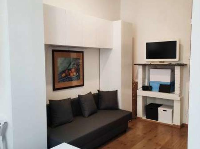 Monolocale arredato Greco, monza, palmanova, bicocca