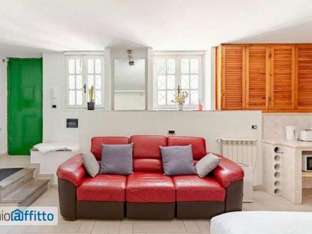 Monolocale arredato Infernetto, axa, casal palocco, madonnetta a roma