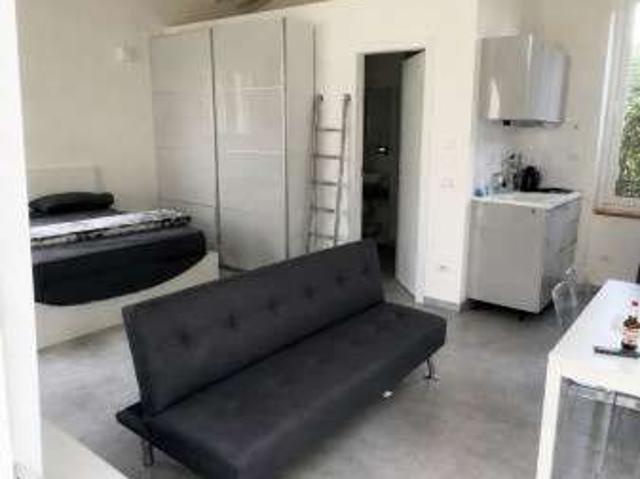 Monolocale arredato Poggio gherardo
