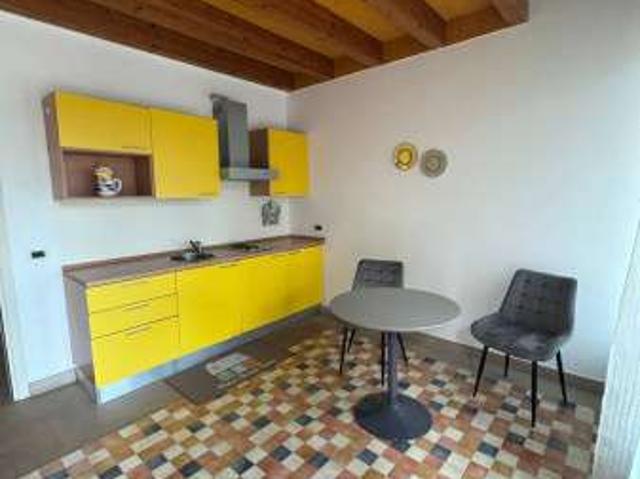 Monolocale arredato Rodigo