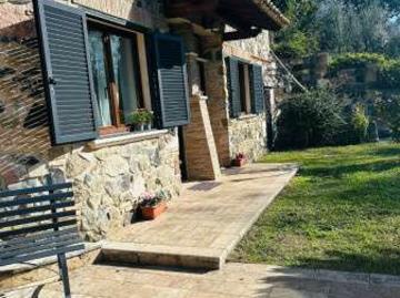 Monolocale arredato Sacrofano