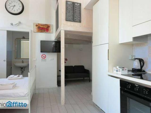 Monolocale arredato San donato