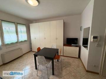 Monolocale arredato San lazzaro