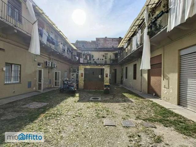 Monolocale arredato San salvario