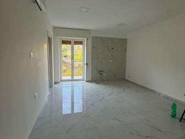 Monolocale arredato Soccavo