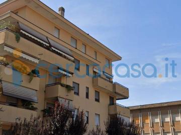 MONOLOCALE con TERRAZZO