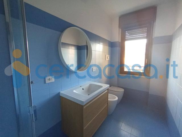 MONOLOCALE con TERRAZZO