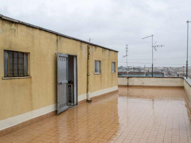 Monolocale con AC in affitto a Monteverde, Roma