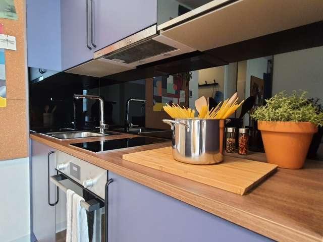 Monolocale con bagno privato in affitto a Bolognina, Bologna