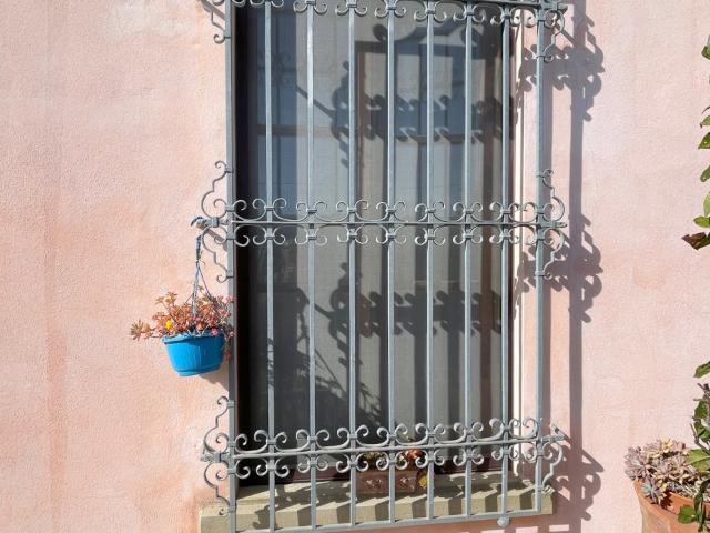 Monolocale con giardino a Rosignano Marittimo