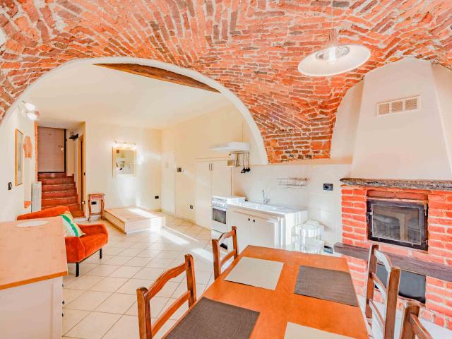 monolocale i° piano la croce