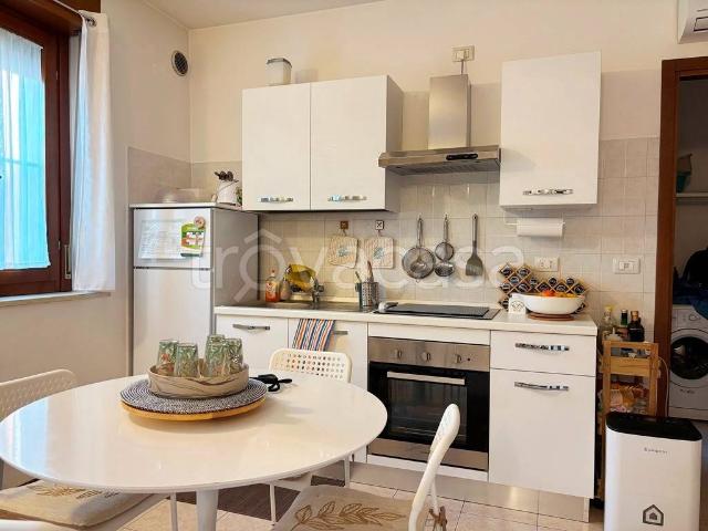 Monolocale in affitto a Verona via Silvestrini, 26, Zona Fiera