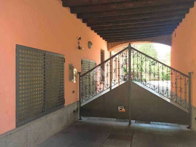 Monolocale in affitto a Vimercate via Giuseppe Mazzini, 25