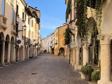 Monolocale in affitto a Vicenza, Centro città