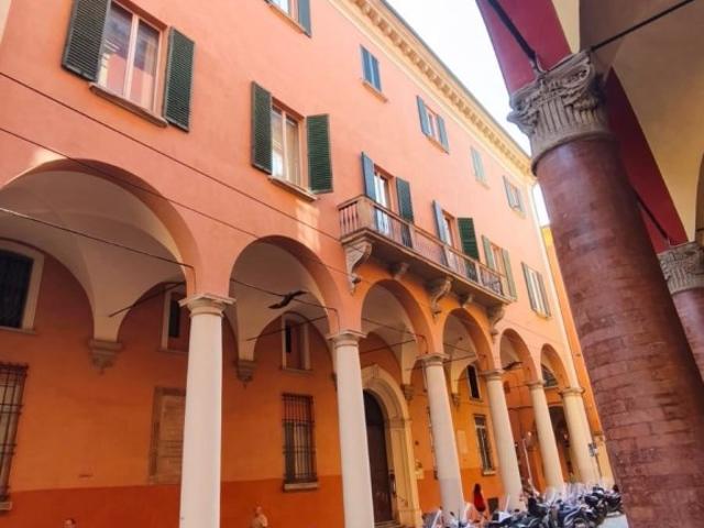 Monolocale in affitto a Bologna strada Maggiore