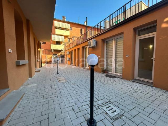 Monolocale in affitto a Bologna via del Greto, 1, Borgo Panigale