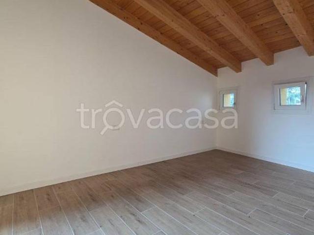Monolocale in affitto a Brugherio via Guzzina, 3