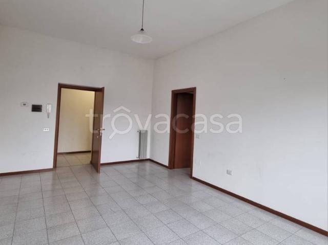 Monolocale in affitto a Cogliate via Montello