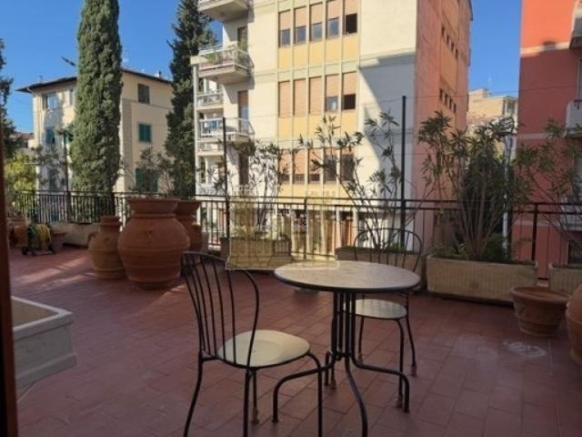 Monolocale in affitto a Firenze via artisti