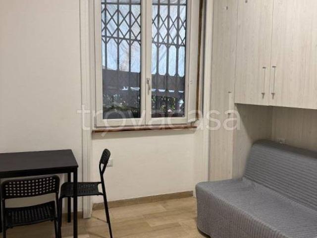 Monolocale in affitto a Milano via Costanza, 13, Washington
