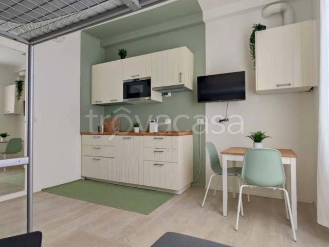 Monolocale in affitto a Milano viale Bligny, Bocconi, Ravizza