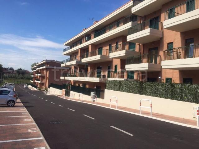 Monolocale in affitto a Roma via Anagnina, 452, Morena