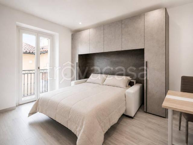 Monolocale in affitto ad Arcore piazza Conte Durini, 24