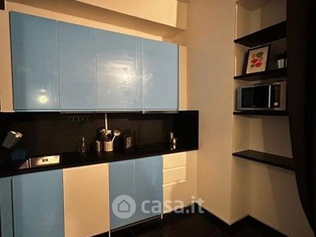 Monolocale in Affitto in Via della Moscova 52 a Milano
