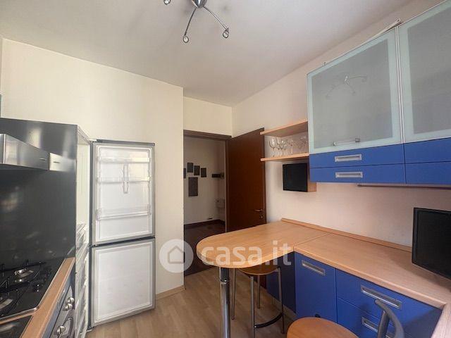 Monolocale in Affitto in Via Domenico Cirillo 12 a Milano