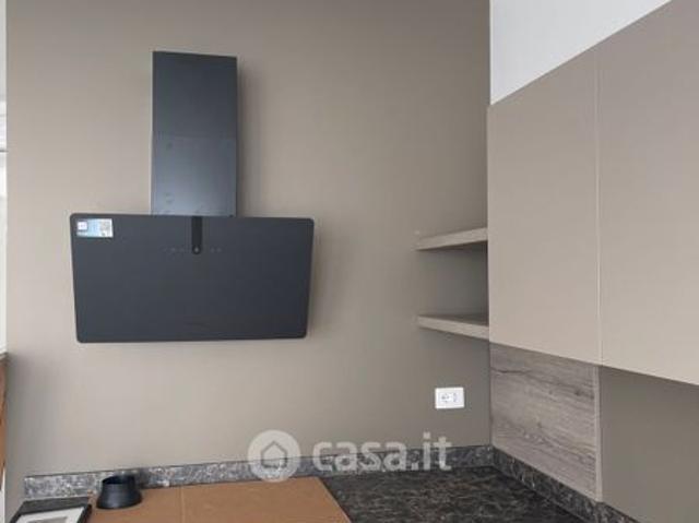 Monolocale in Affitto in Via Pompeo Mariani 6 a Milano